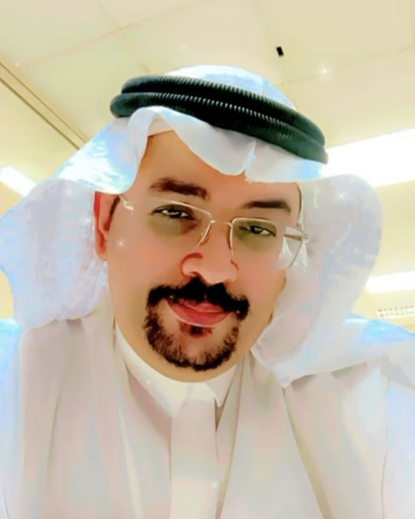الدكتور أحمد بن عبدالغني عابد الثقفي